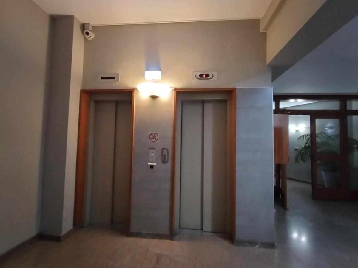 Apartamenticos Plaza Del Pilar III Zaragoza Exteriör bild