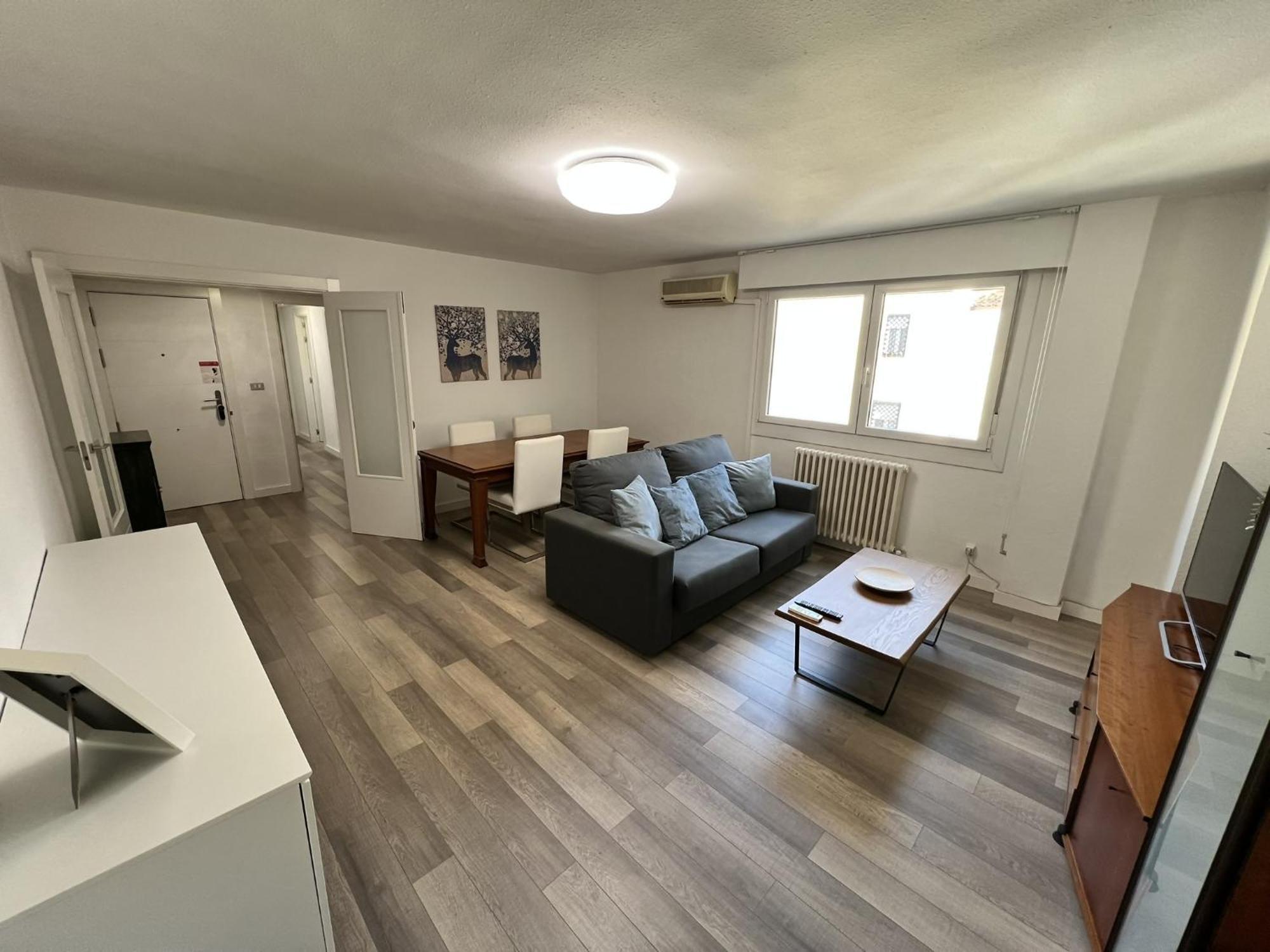 Apartamenticos Plaza Del Pilar III Zaragoza Exteriör bild